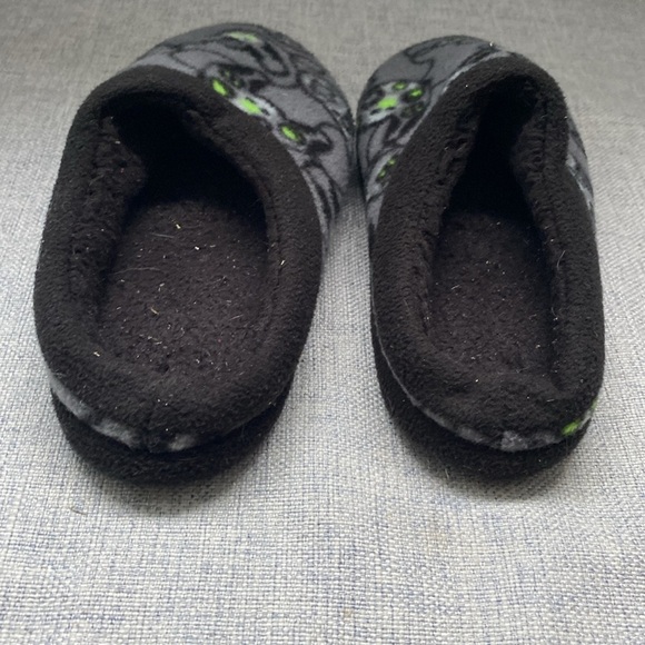 Boys Video Game Slippers - Picture 5 of 5